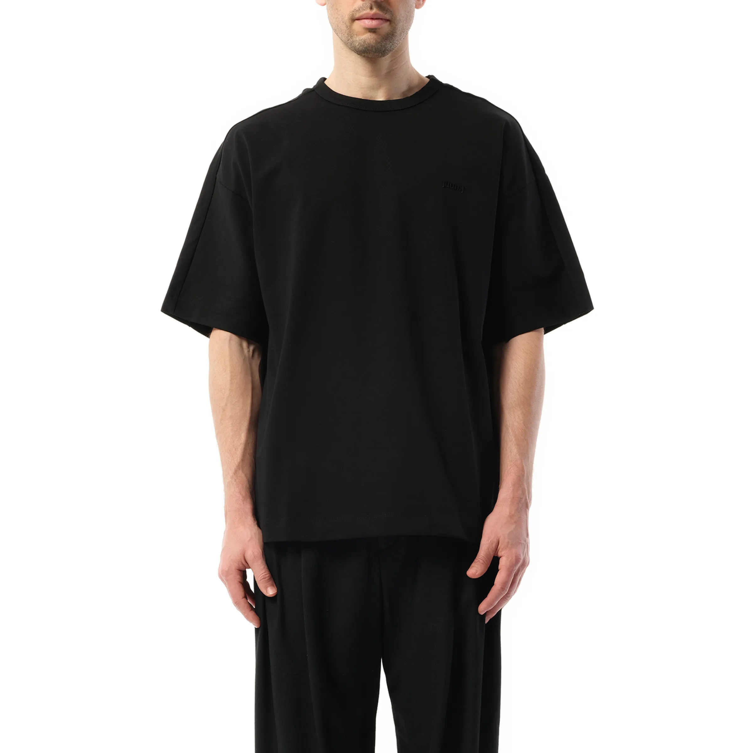 Essential Boxy T-Shirt in Black