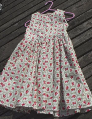 Handmade,  girls dress,100% cotton, floral print, size 53cm chest, age 2 yrs