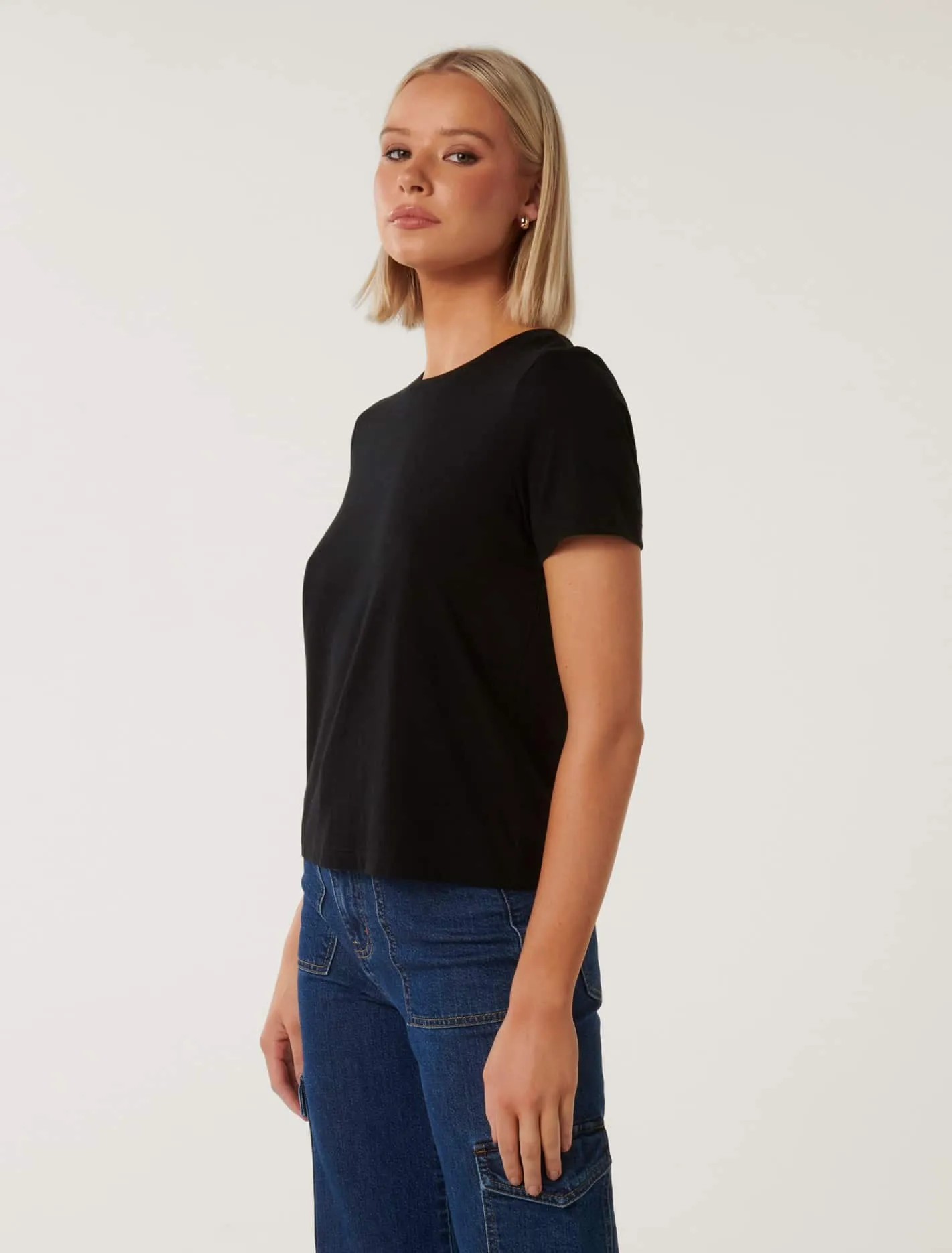 Lara Boxy Crew Neck T-shirt